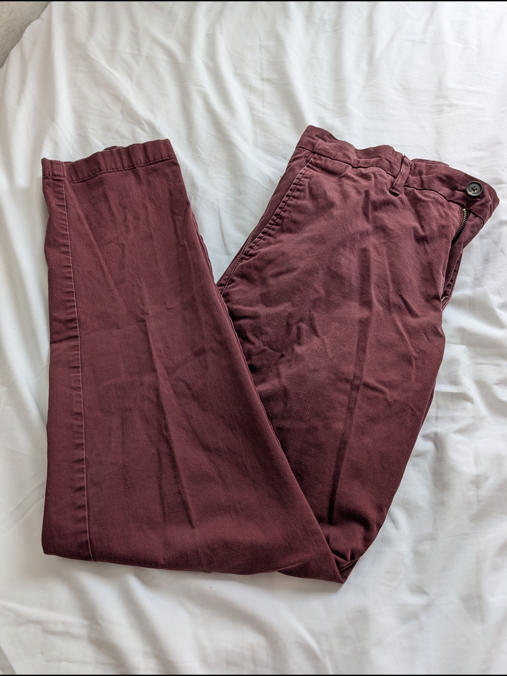 Nordstrom Men's Chino Pants in Wine